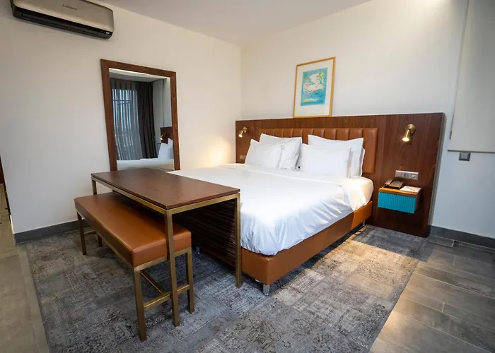 Numi Hotel